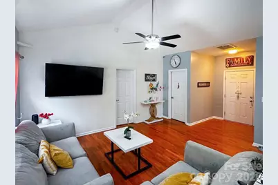 6225 Sid Crane Drive, Charlotte, NC 28216 - Photo 10