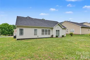 6225 Sid Crane Dr, Charlotte, NC 28216 - Photo 36