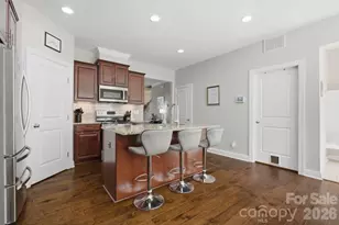 8737 Aspinwall Dr, Charlotte, NC 28216 - Photo 14