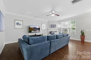 8737 Aspinwall Dr, Charlotte, NC 28216 - Photo 6