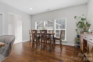 8737 Aspinwall Dr, Charlotte, NC 28216 - Photo 12