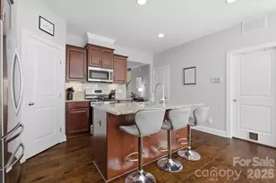 8737 Aspinwall Dr, Charlotte, NC 28216 - Photo 16