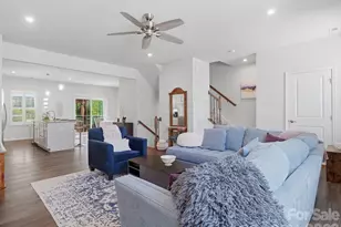 2527 Grantham Place Dr, Fort Mill, SC 29715 - Photo 6
