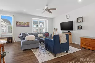 2527 Grantham Place Dr, Fort Mill, SC 29715 - Photo 1
