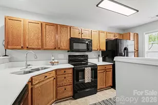 11365 Stone Trail Rd, Charlotte, NC 28213 - Photo 6
