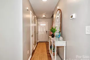 11316 Morgan Valley Ln, Charlotte, NC 28270 - Photo 2