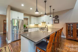 13 Fitzgerald Rd, Black Mountain, NC 28711 - Photo 8