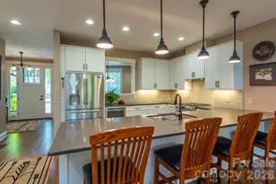 13 Fitzgerald Rd, Black Mountain, NC 28711 - Photo 10