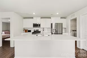 128 Hanging Rock Trl, Statesville, NC 28625 - Photo 6