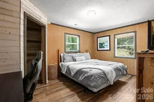 521 Lake Falls Rd, Hendersonville, NC 28739 - Photo 22