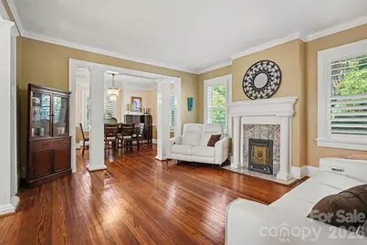 415 W 5th Avenue, Gastonia, NC 28052 - Photo 8
