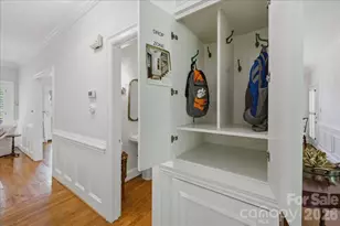 3726 Surry Ridge Ct, Charlotte, NC 28210 - Photo 8