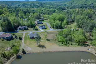 92 Crystal Heights Dr, Hendersonville, NC 28739 - Photo 18