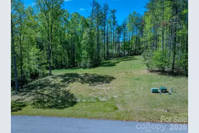 92 Crystal Heights Drive, Hendersonville, NC 28739 - Photo 10