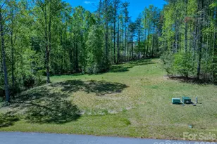 92 Crystal Heights Dr, Hendersonville, NC 28739 - Photo 10