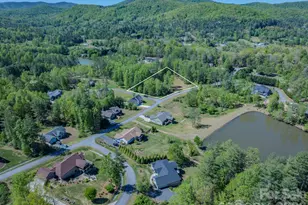 92 Crystal Heights Dr, Hendersonville, NC 28739 - Photo 16