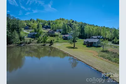 92 Crystal Heights Drive, Hendersonville, NC 28739 - Photo 20