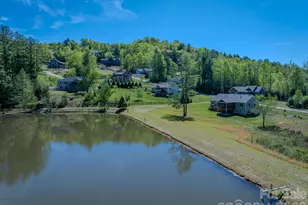 92 Crystal Heights Dr, Hendersonville, NC 28739 - Photo 20