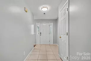 526 Carlisle Dr, Indian Trail, NC 28079 - Photo 4