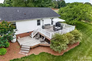 6560 Sherrills Ford Rd, Catawba, NC 28609 - Photo 8