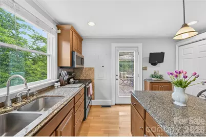 6560 Sherrills Ford Road, Catawba, NC 28609 - Photo 14