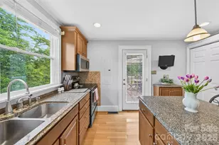 6560 Sherrills Ford Rd, Catawba, NC 28609 - Photo 14