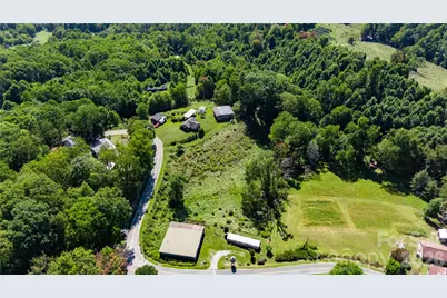 580 Russ Norris Heaton Road, Elk Park, NC 28622 - Photo 4