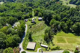 580 Russ Norris Heaton Rd, Elk Park, NC 28622 - Photo 4
