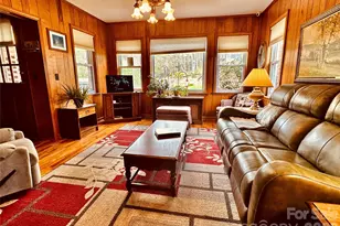 560 Russ Norris Heaton Rd, Elk Park, NC 28622 - Photo 12