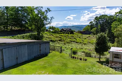 580 Russ Norris Heaton Road, Elk Park, NC 28622 - Photo 26