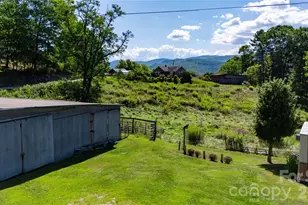 580 Russ Norris Heaton Rd, Elk Park, NC 28622 - Photo 26