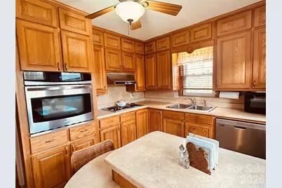 560 Russ Norris Heaton Road, Elk Park, NC 28622 - Photo 8