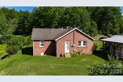 560 Russ Norris Heaton Road, Elk Park, NC 28622 - Photo 36