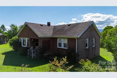 580 Russ Norris Heaton Road, Elk Park, NC 28622 - Photo 2