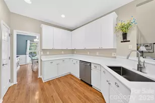 10502 Hellebore Rd, Charlotte, NC 28213 - Photo 14