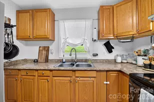 214 Brookwood Rd, Belmont, NC 28012 - Photo 10