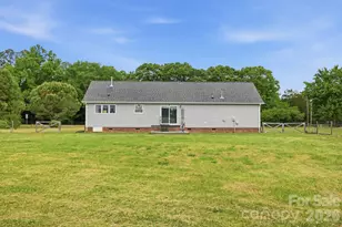 2073 Hwy 557 Hwy, Clover, SC 29710 - Photo 18