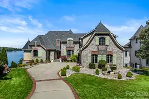 331 Ivy Arbor Cir, Rock Hill, SC 29732 - Photo 2