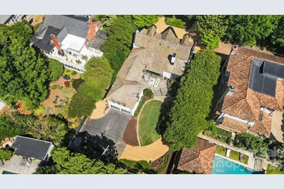 1516 Queens Road W, Charlotte, NC 28207 - Photo 30