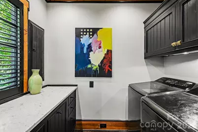 1516 Queens Road W, Charlotte, NC 28207 - Photo 24