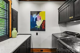 1516 Queens Rd W, Charlotte, NC 28207 - Photo 24