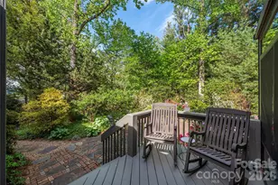 196 Rockhold Dr, Asheville, NC 28804 - Photo 16