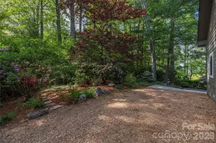 196 Rockhold Dr, Asheville, NC 28804 - Photo 38