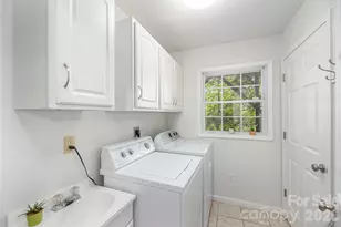 196 Rockhold Dr, Asheville, NC 28804 - Photo 18
