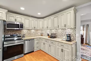 138 Wyanoke Ave, Charlotte, NC 28205 - Photo 28
