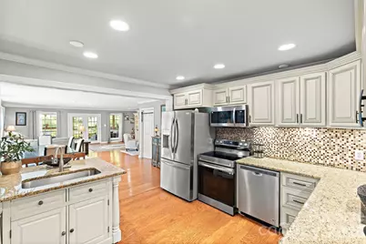 138 Wyanoke Avenue, Charlotte, NC 28205 - Photo 24