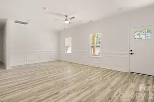 511 N Flint St, Lincolnton, NC 28107 - Photo 10