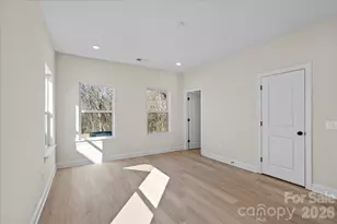 1562 7th Ave Dr SW, Hickory, NC 28602 - Photo 20