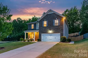 3043 Carriage Oak Wy, Fort Mill, SC 29707 - Photo 4