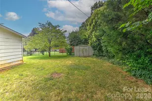 420 Seneca Pl, Charlotte, NC 28210 - Photo 40